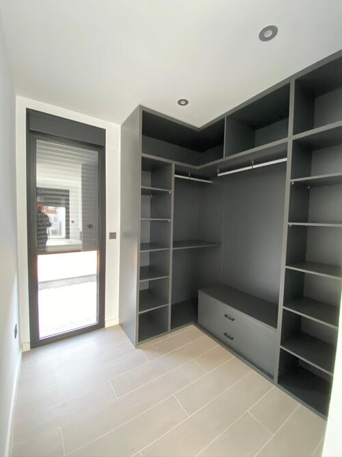 armario estructura interior